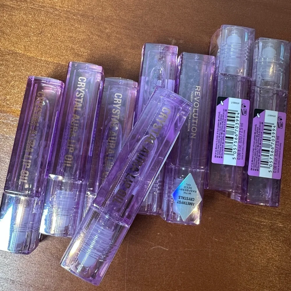 Revolution Crystal Aurora Lip Oil